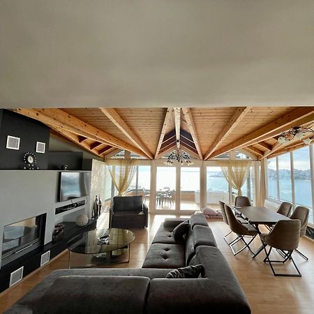 Апартаменты Seaview Golden Penthouse Саранда Экстерьер фото