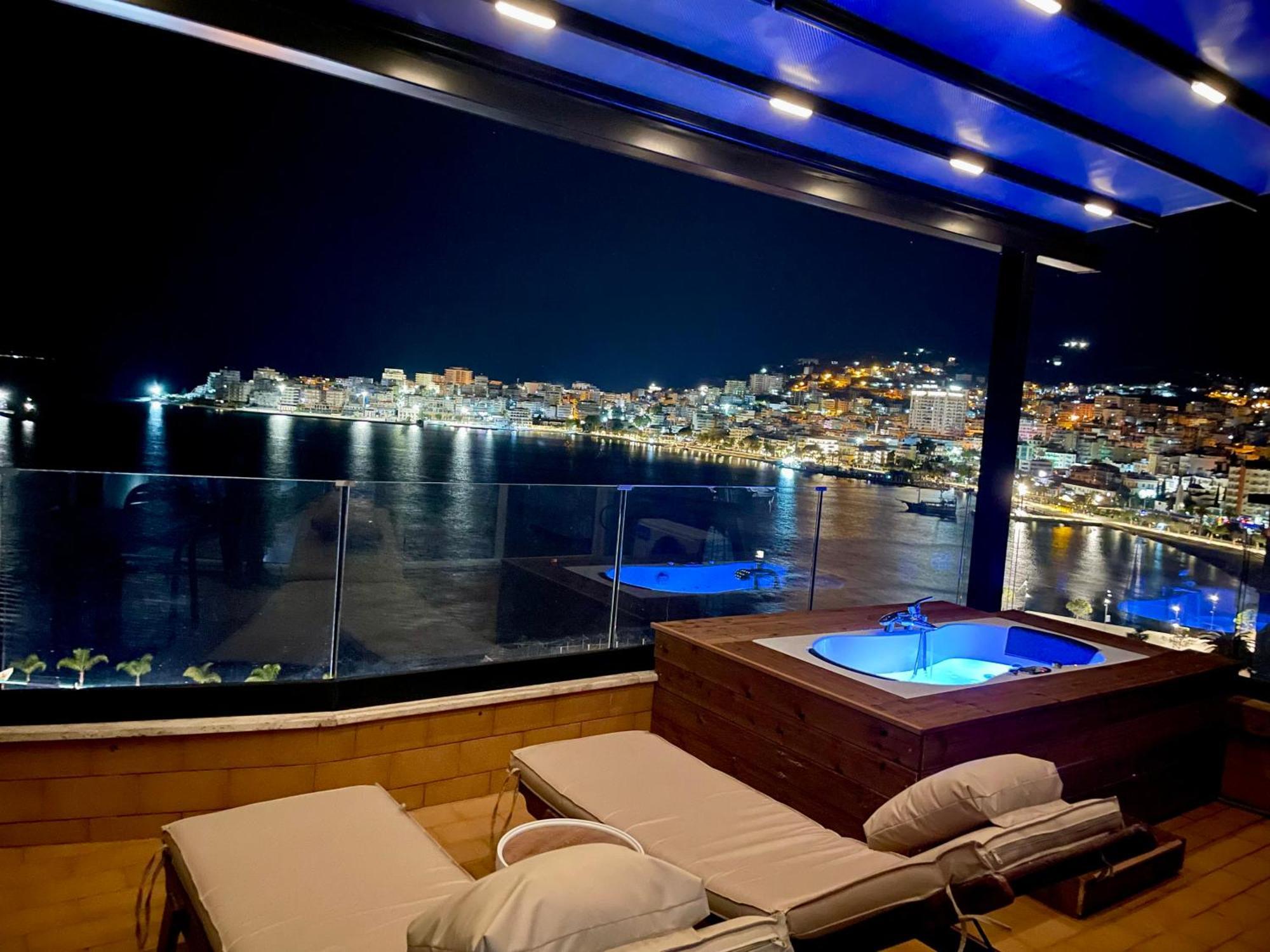 Апартаменты Seaview Golden Penthouse Саранда Экстерьер фото